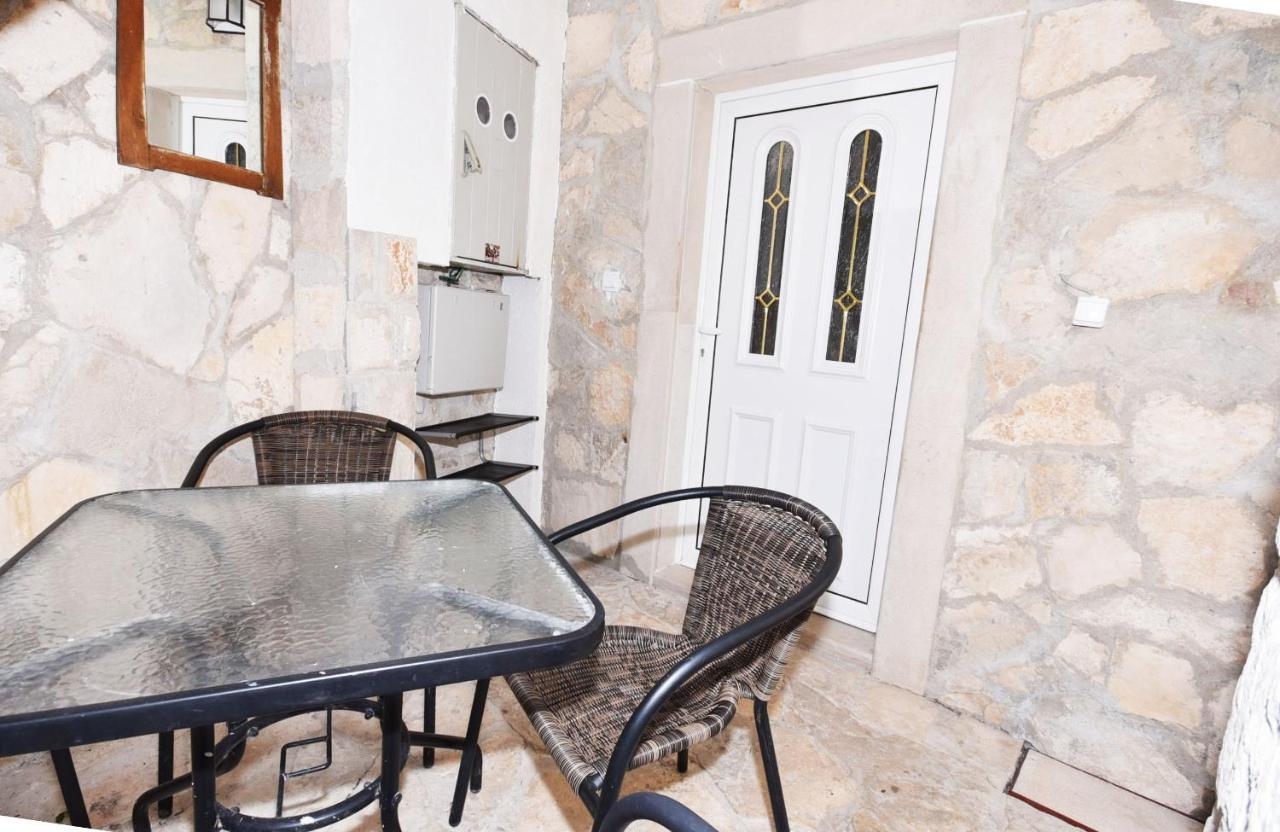 Vila Kula 1830 Apartments Херцег Нови Екстериор снимка
