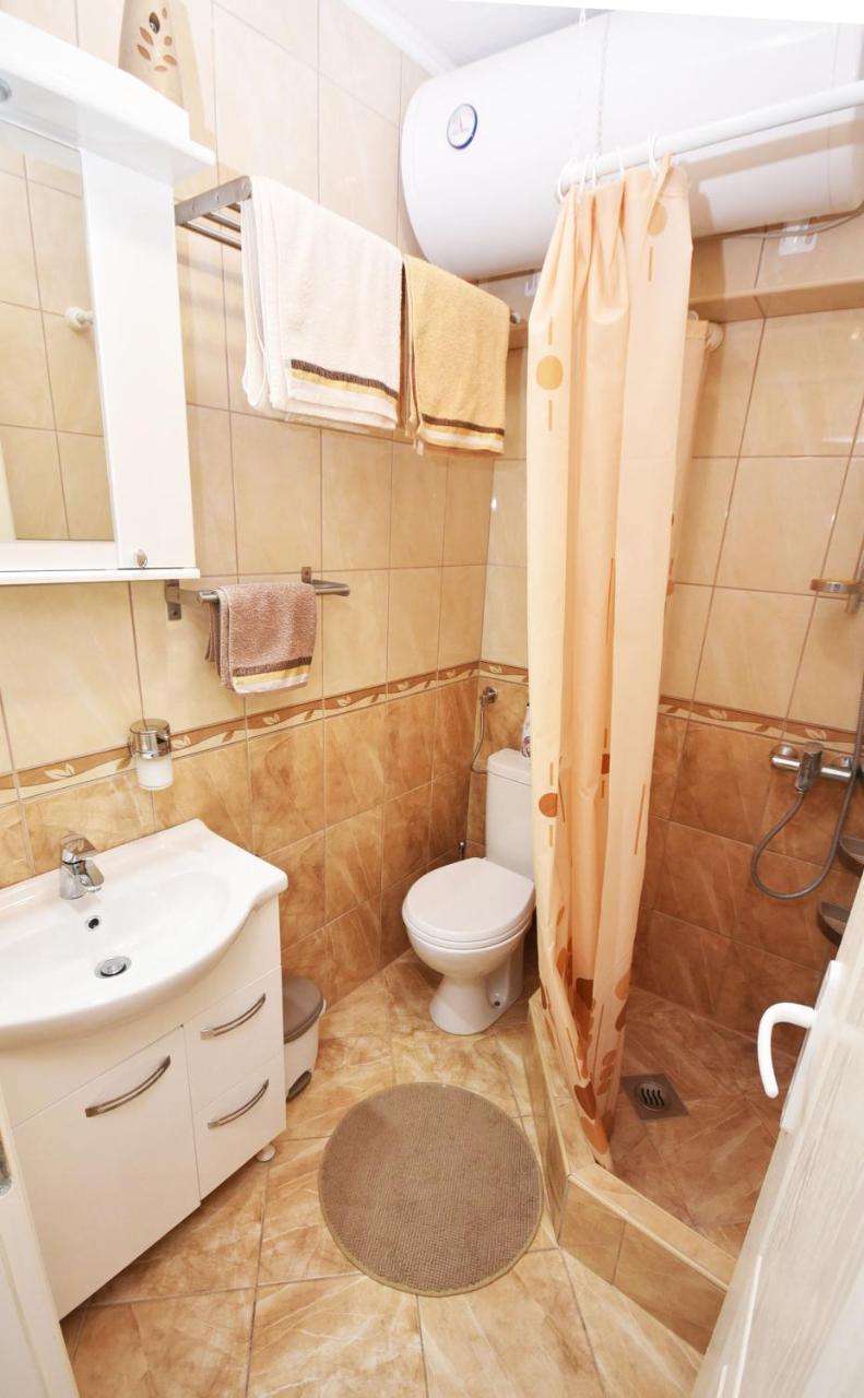 Vila Kula 1830 Apartments Херцег Нови Екстериор снимка