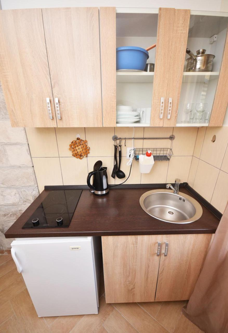Vila Kula 1830 Apartments Херцег Нови Екстериор снимка